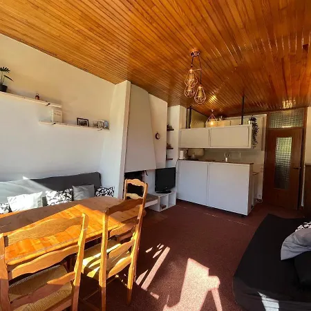 Lumineux Sur Piste Avec Balcon Et Reductions - Fr-1-165a-182 Apartment
